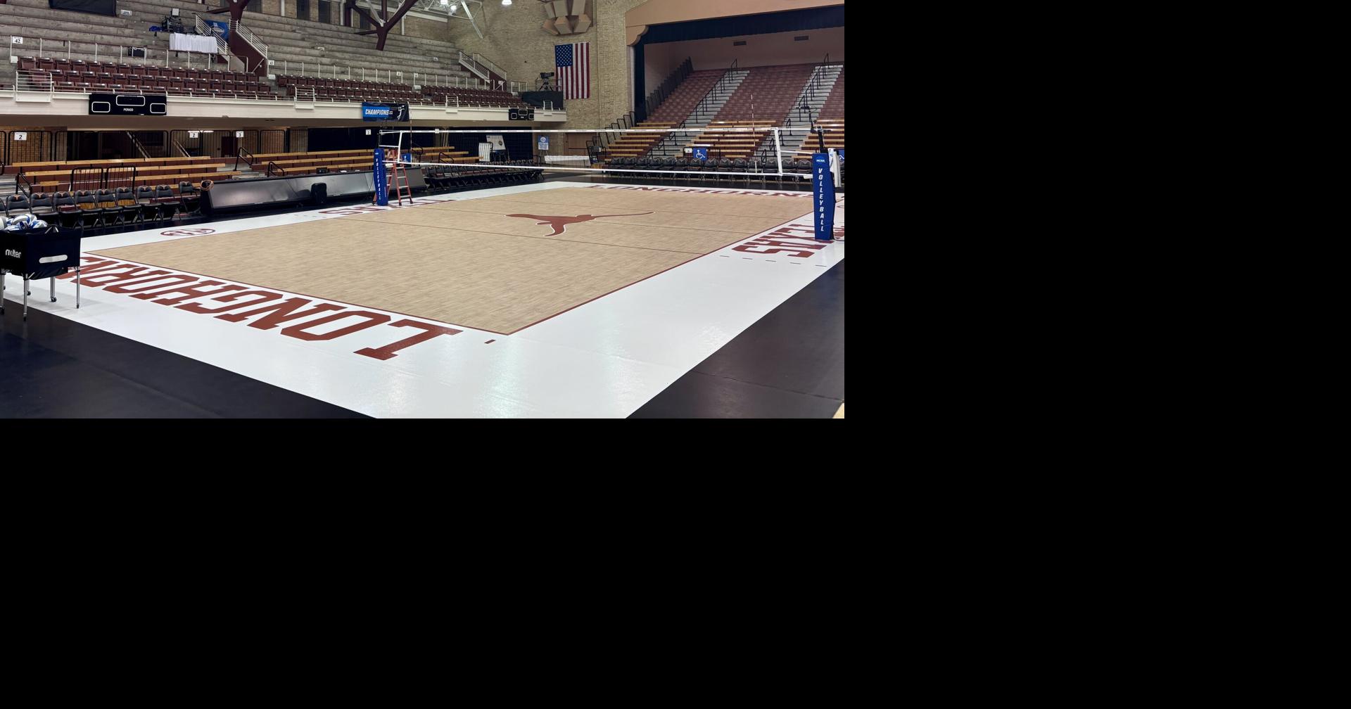 What to watch for as Wisconsin plays Texas in Elite Eight