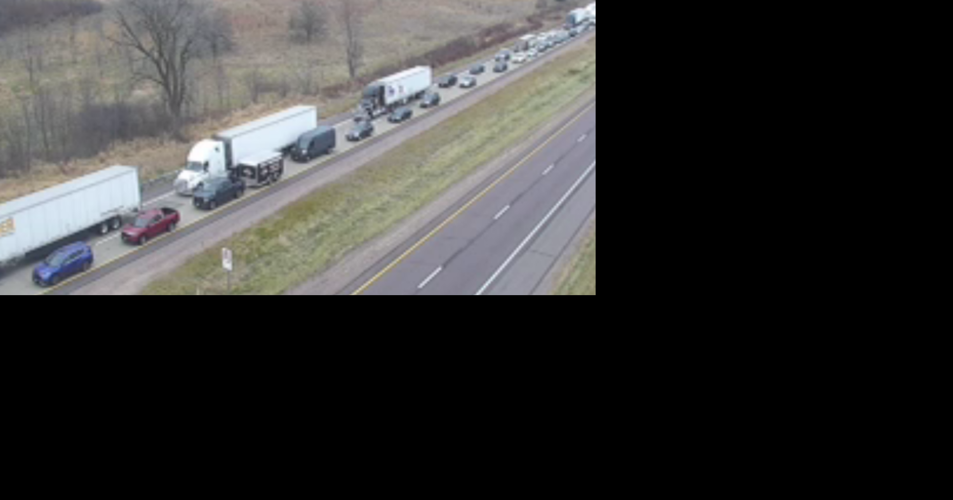 Traffic alert: All lanes reopen after crash on I-90 near Lake Delton ...