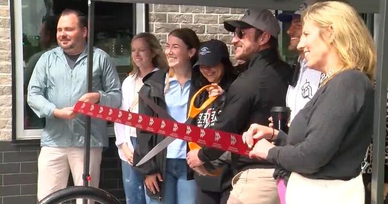 Madison's newest coffee drive-thru cuts ribbon on Lien Road, donates to local charity