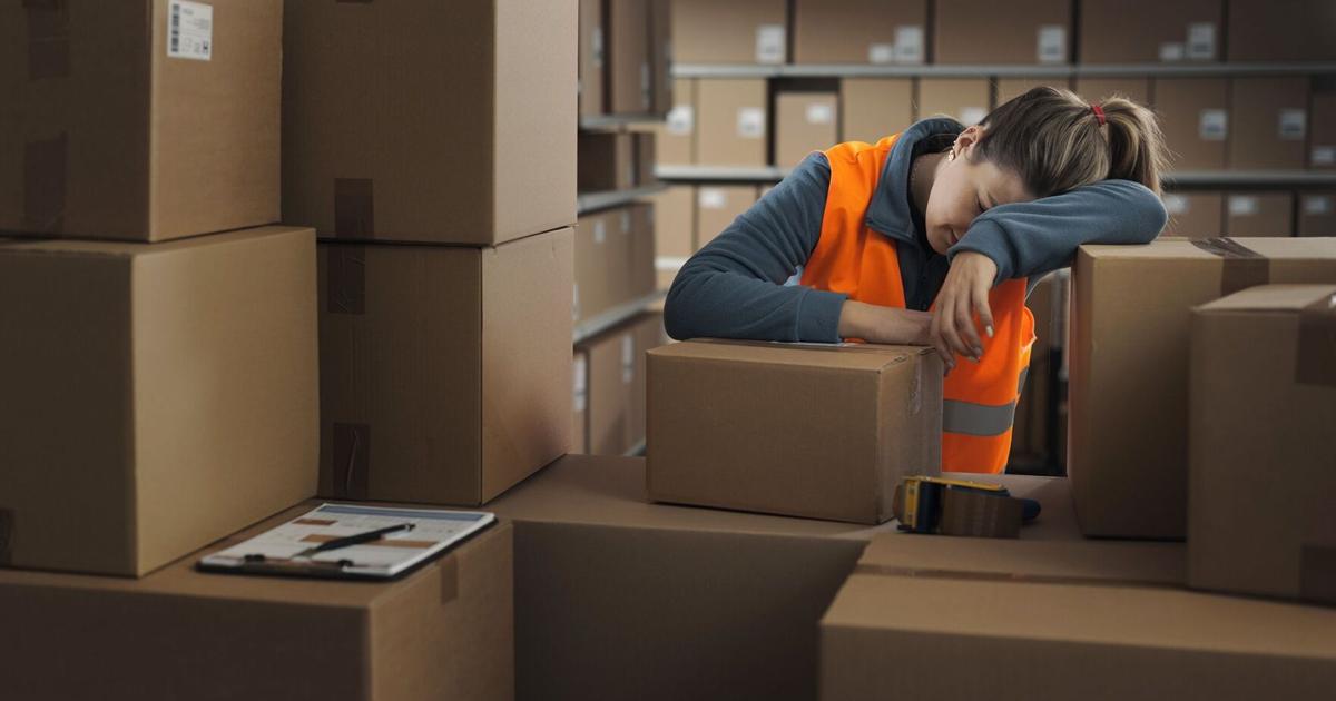 Sedentary work linked to 37% higher risk of insomnia-like symptoms, new ...