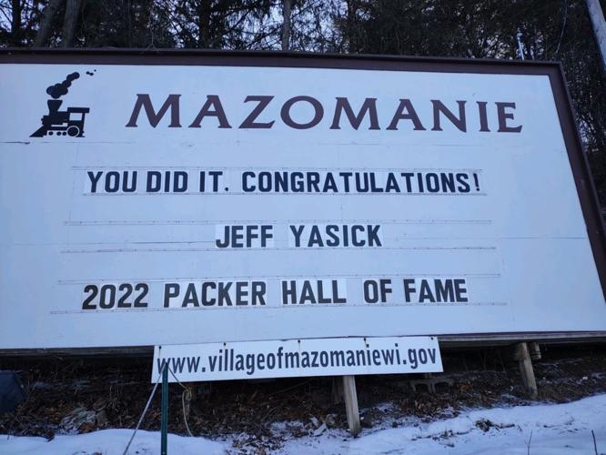 Jeff Yasick of Mazomanie 24th member of Packers Fan Hall of