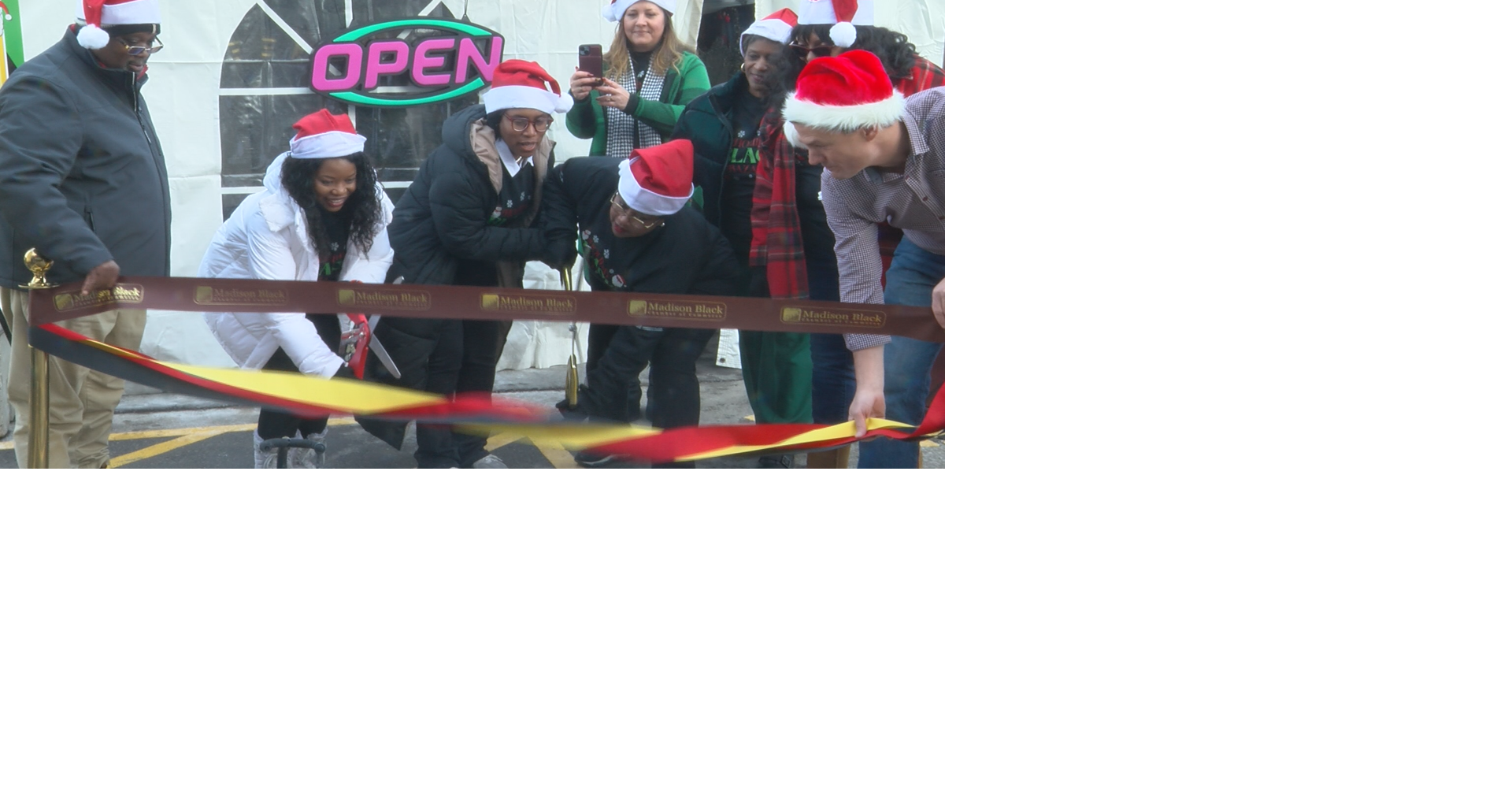 Holiday Black Bazaar kicked off with celebration of community and local businesses