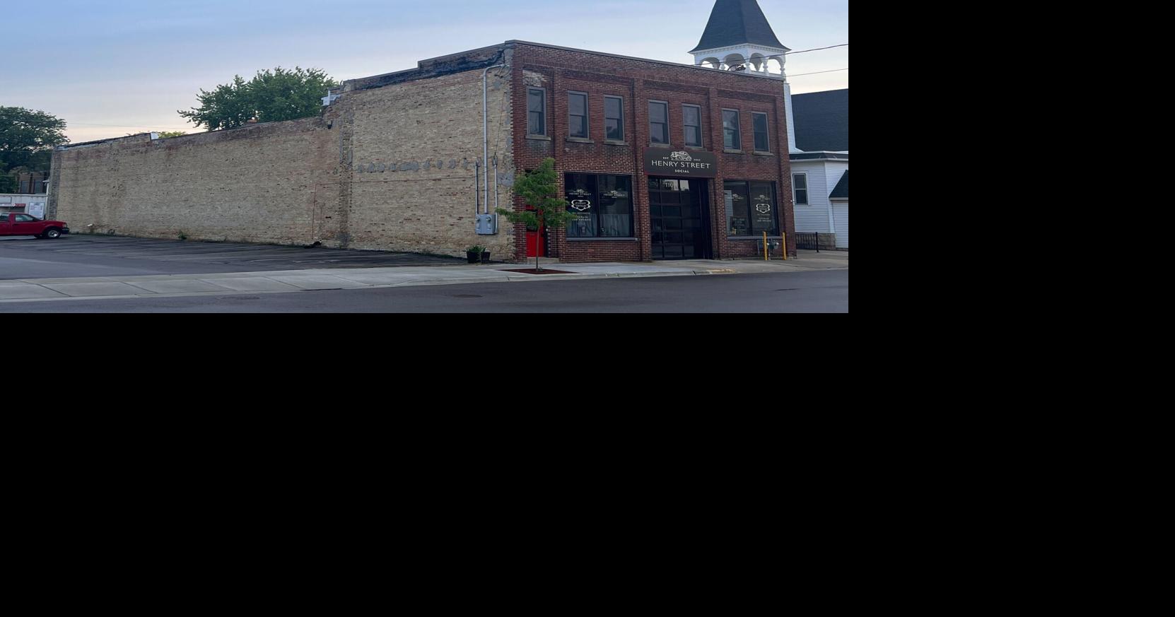 Edgerton business suffers partial roof collapse during heavy rain
