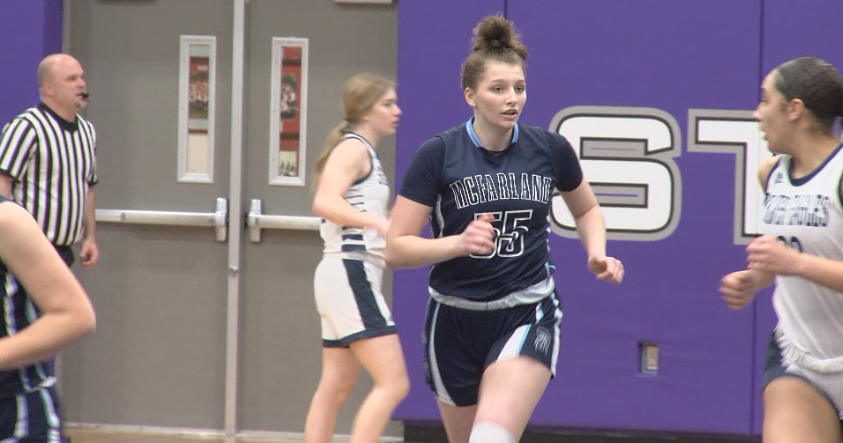 Badgers women's basketball lands McFarland's Mallegni, Belgian guard Courthiau