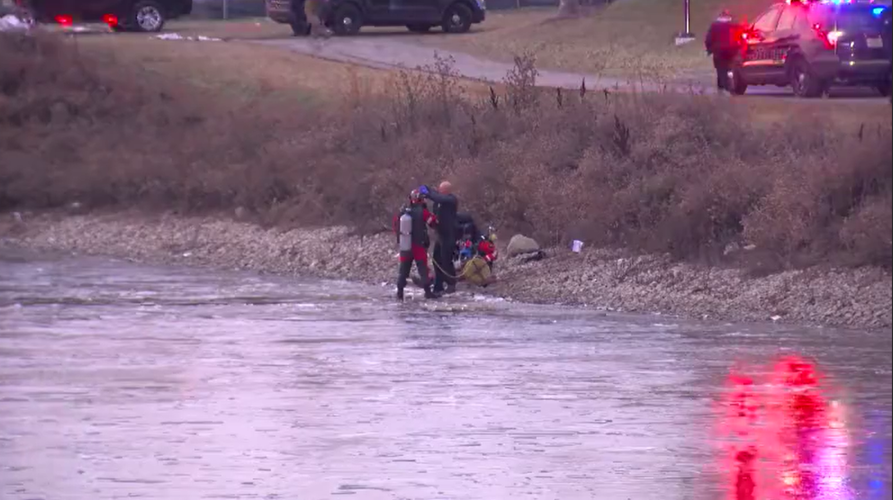 Pair fall through ice, boy stranded while fishing west of Twin Cities -  Bring Me The News