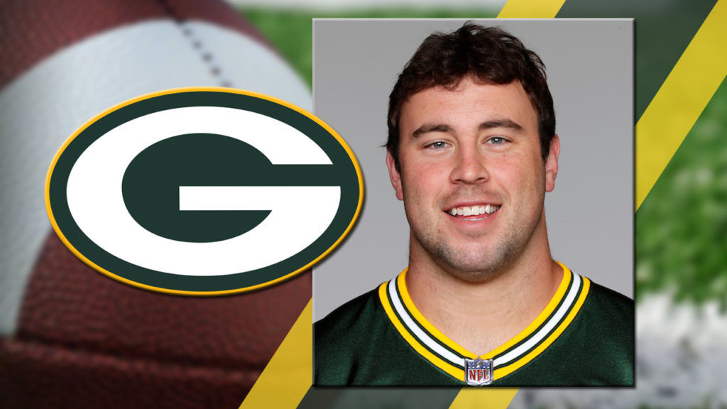 Packers sign DE Dean Lowry to three-year extension