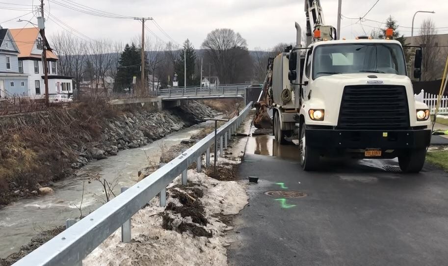 Crews Fix Water Main Break At Bridge Construction Site In Ilion | Local ...