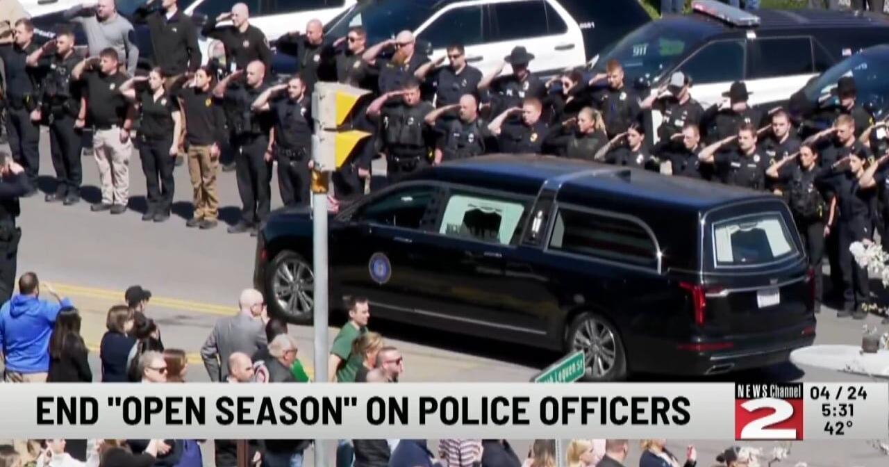 Law Enforcement: End 'Open Season' on Police Officers - Vimarsana News
