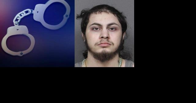 Man accused of threatening Utica code enforcement officers with shotgun - Vimarsana News