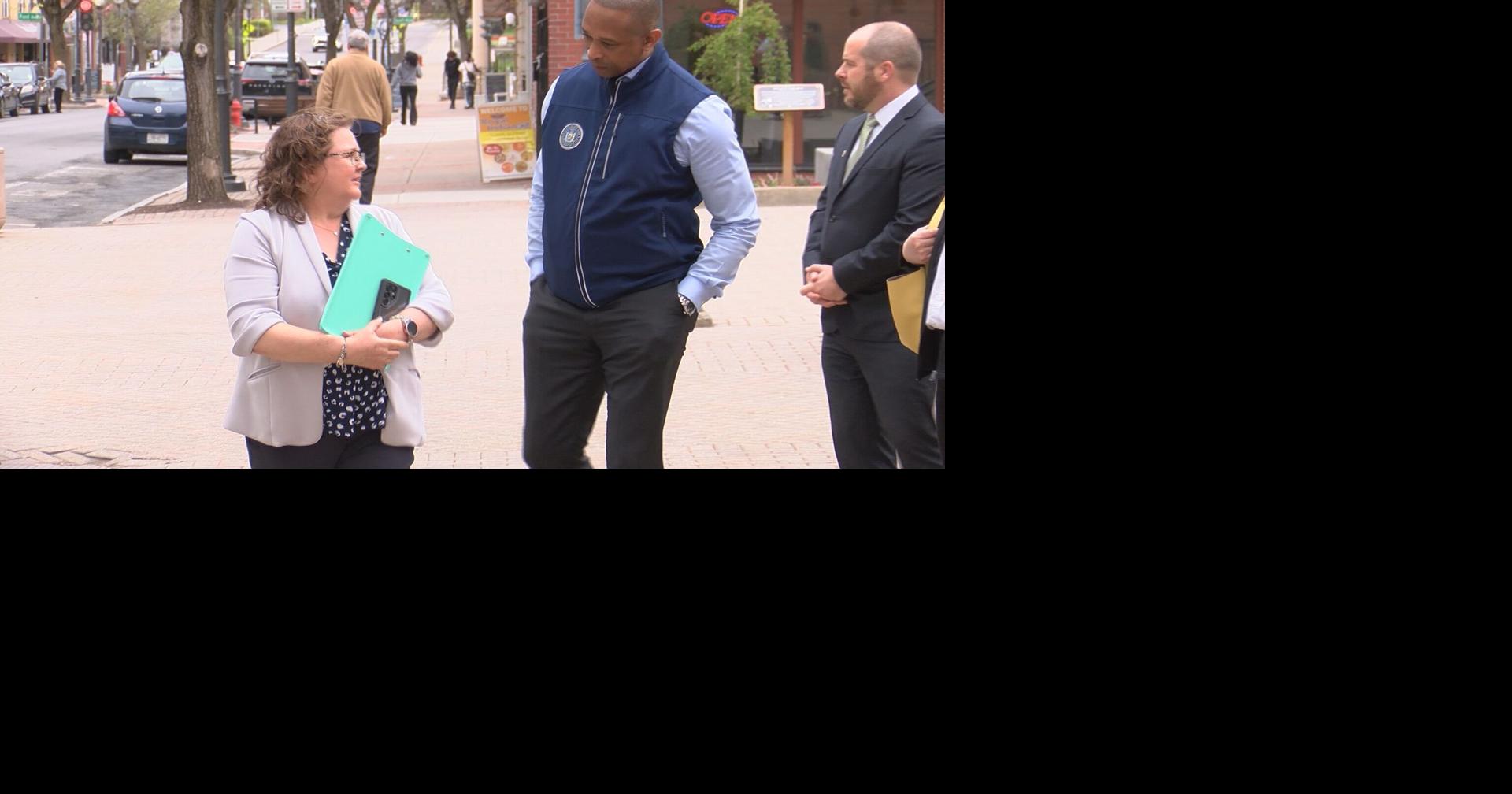 State Secretary of State Tours Oneonta's Downtown | Community | wktv.com