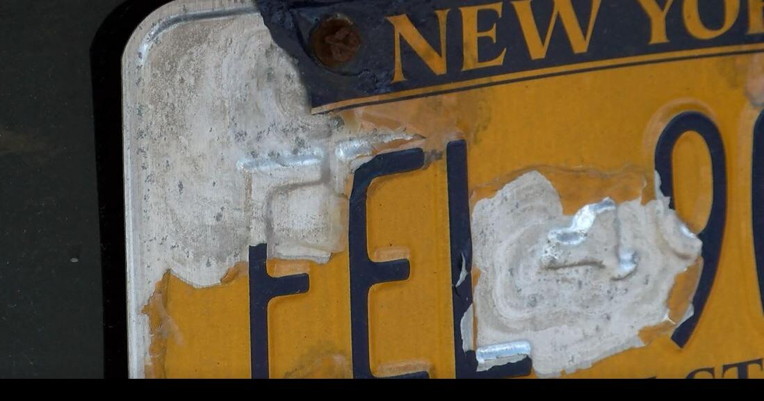 DMV reminding customers to exchange peeling license plates News