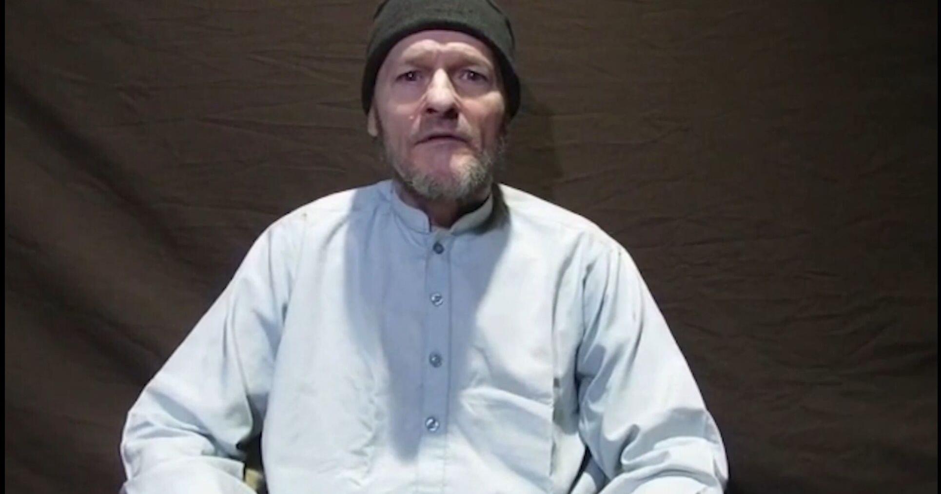 American held captive in Afghanistan for more than 2 years is released in prisoner swap - Vimarsana News
