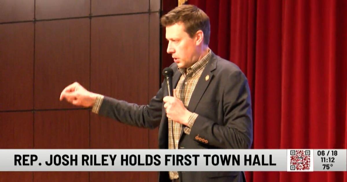 Josh Riley Tn Rep. Josh Riley Holds First Town Hall at SUNY Oneonta | News | wktv.com