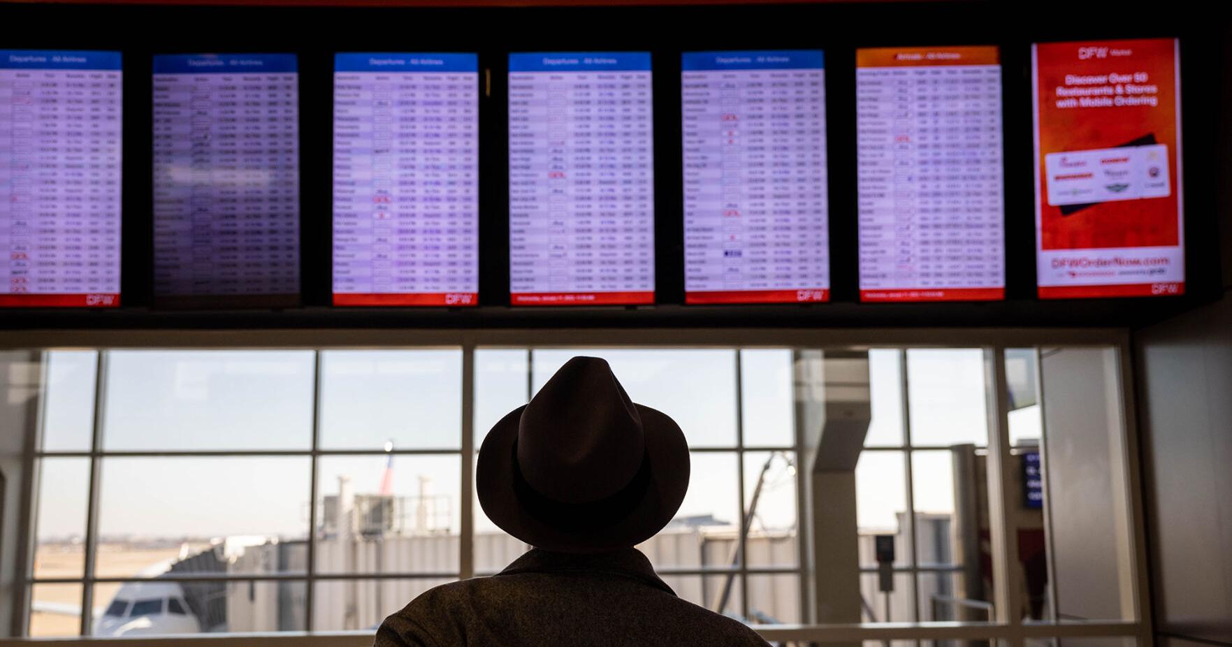 FAA promises changes to prevent repeat of air travel safety system collapse - Vimarsana News