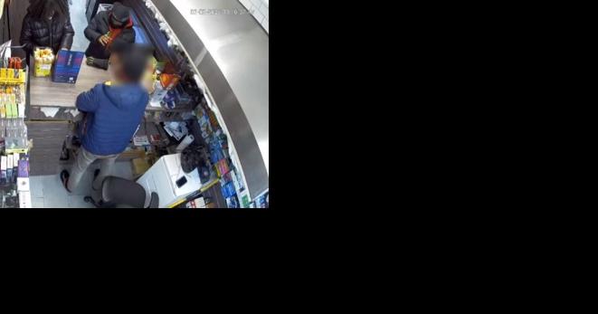 2 suspects rob Brooklyn smoke shop and threaten employee with hammer - Vimarsana News