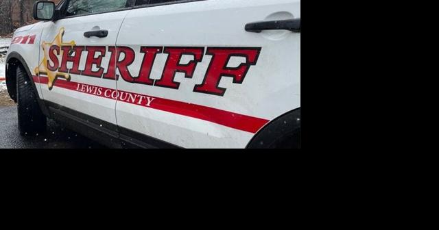 24-year-old dies in snowmobile crash in Lewis County - Vimarsana News