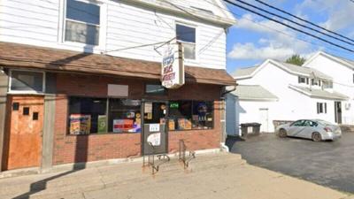 Rome police searching for suspect in armed robbery at Bill's Variety