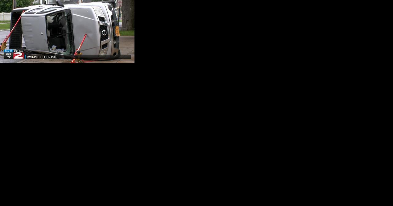 Car Accident in Utica Sends 2 to the Hospital - Vimarsana News