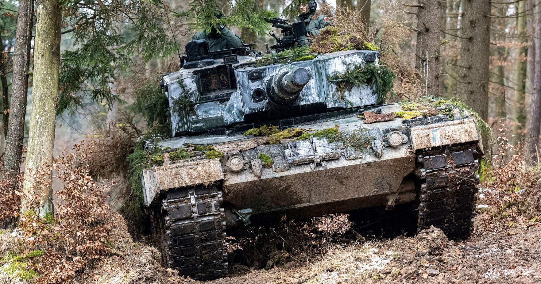 US preps another major Ukraine aid package but Kyiv pleads for tanks - Vimarsana News