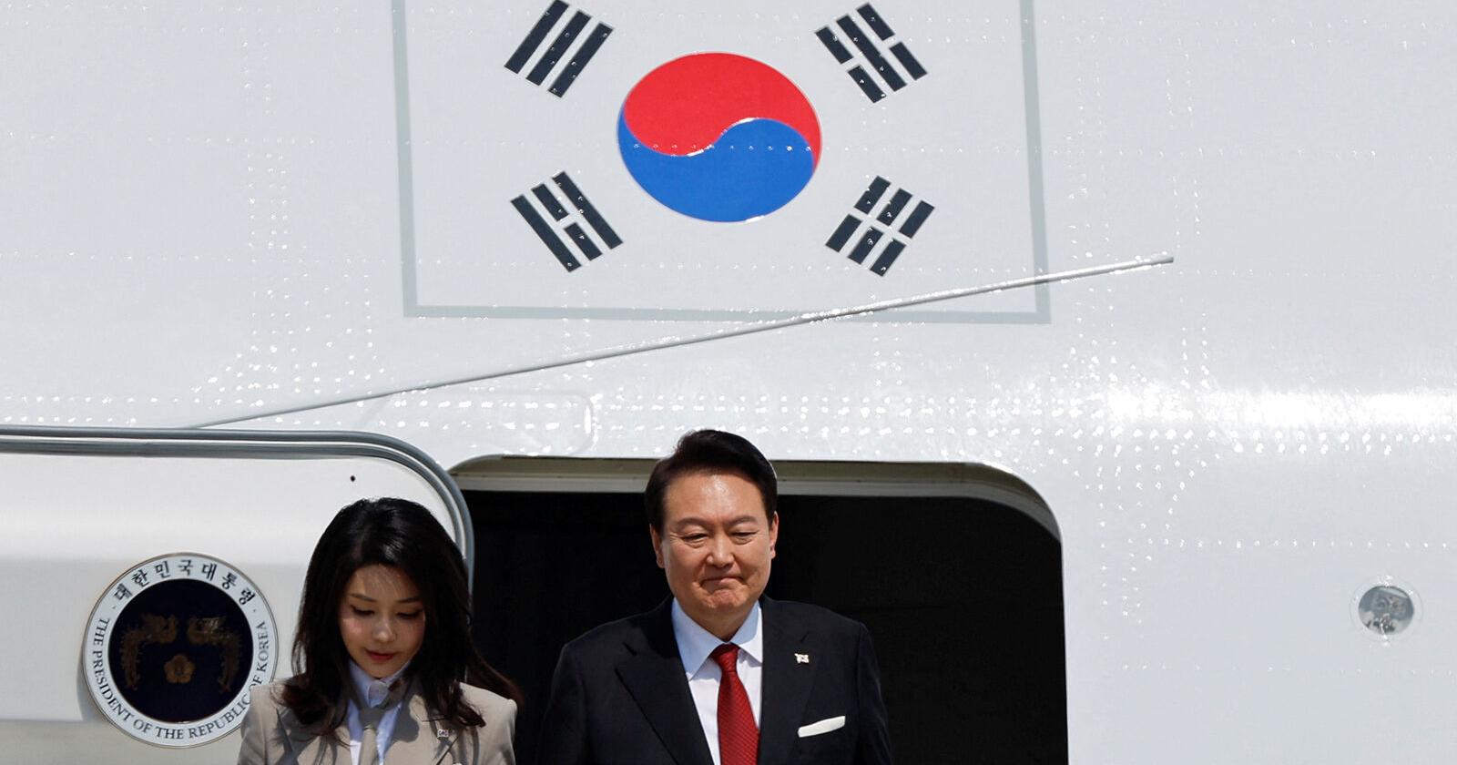 Japan and South Korea agree to mend ties as leaders meet following years of dispute - Vimarsana News