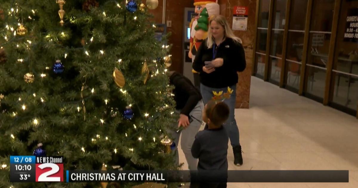 'Christmas at City Hall' sees great turnout Community