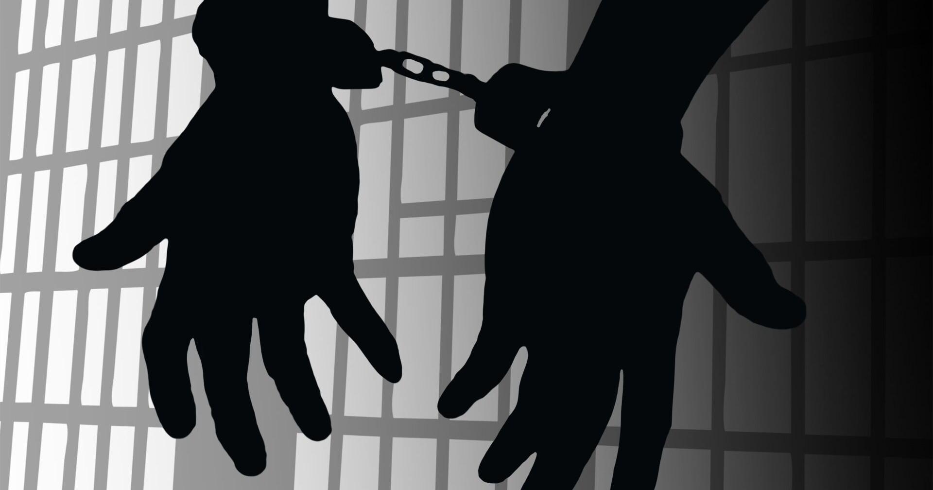 Man arrested after refusing to leave town of Webb police station - Vimarsana News