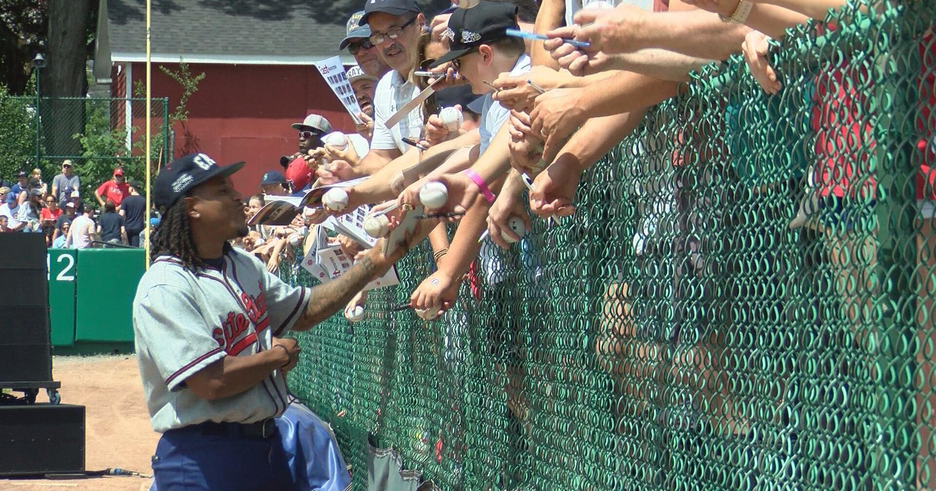 East-West Classic Honors Negro League - Vimarsana News