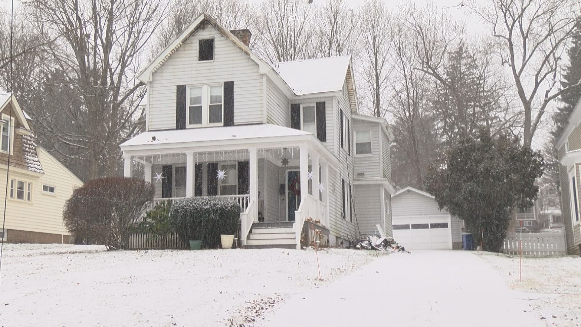 Family of 3 and Dog Escape House Fire in New Hartford No Injuries