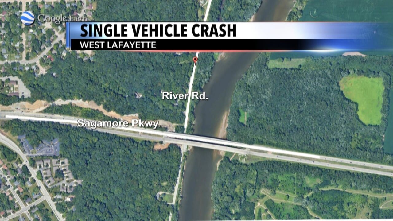 Single vehicle crash in West Lafayette leaves hundreds without power