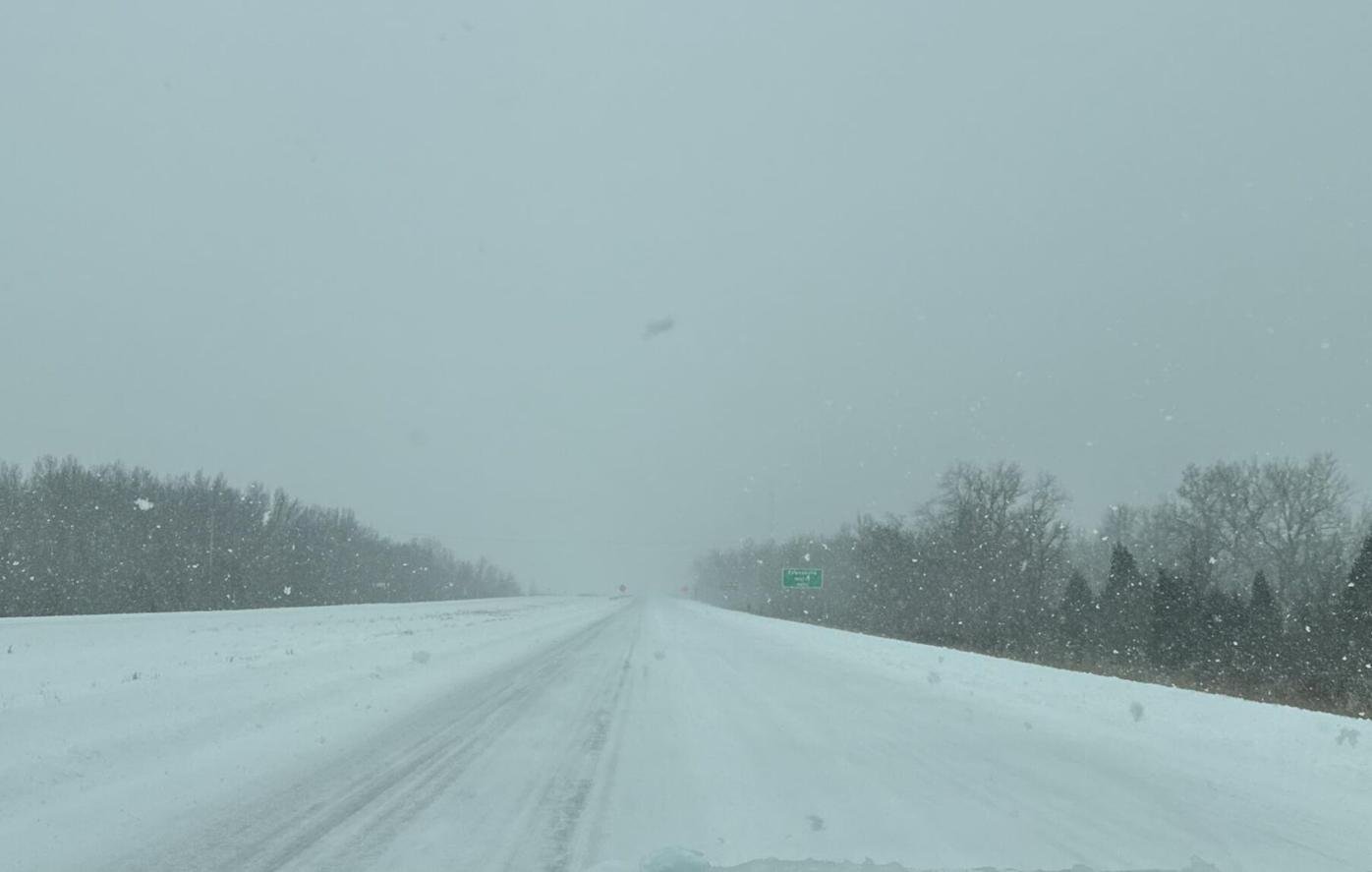 City of Lafayette urges residents to move cars for snow removal | News |  wlfi.com