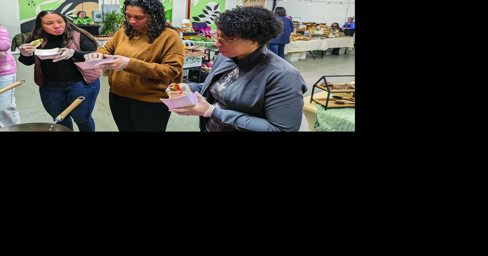 Cooking classes at Farmers Market are hot ticket