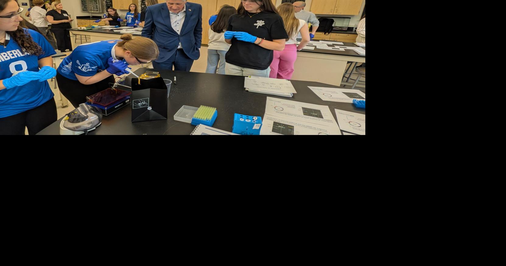 Valley bio students mimic experiments done at Amgen