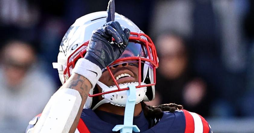 With heavy heart, Patriots WR DeMario Douglas reaches 100-yard receiving mark in 24-23 win over Atlanta
