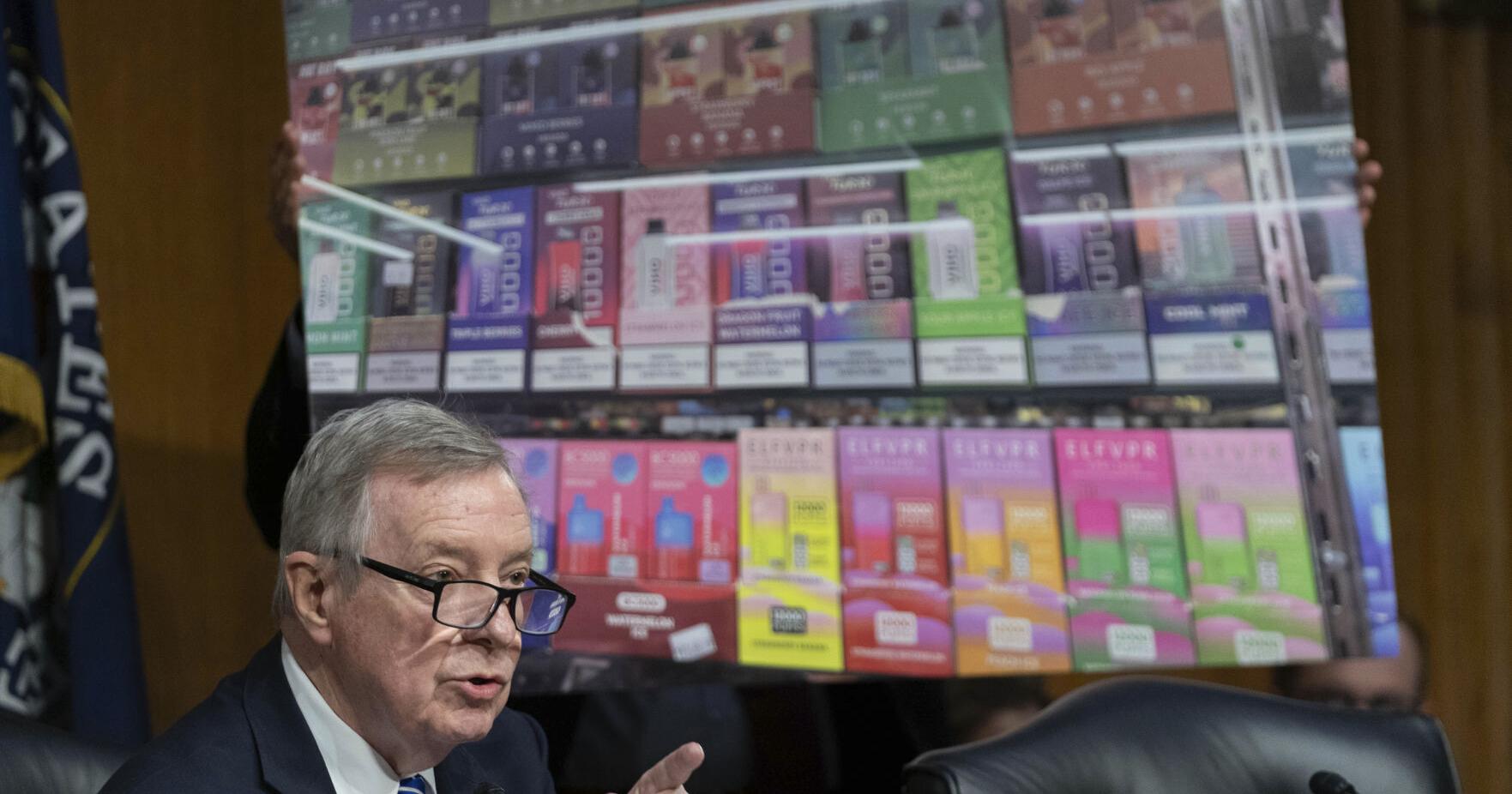 Senators blast health and law enforcement officials over illegal e-cigarettes used by teens - Vimarsana News
