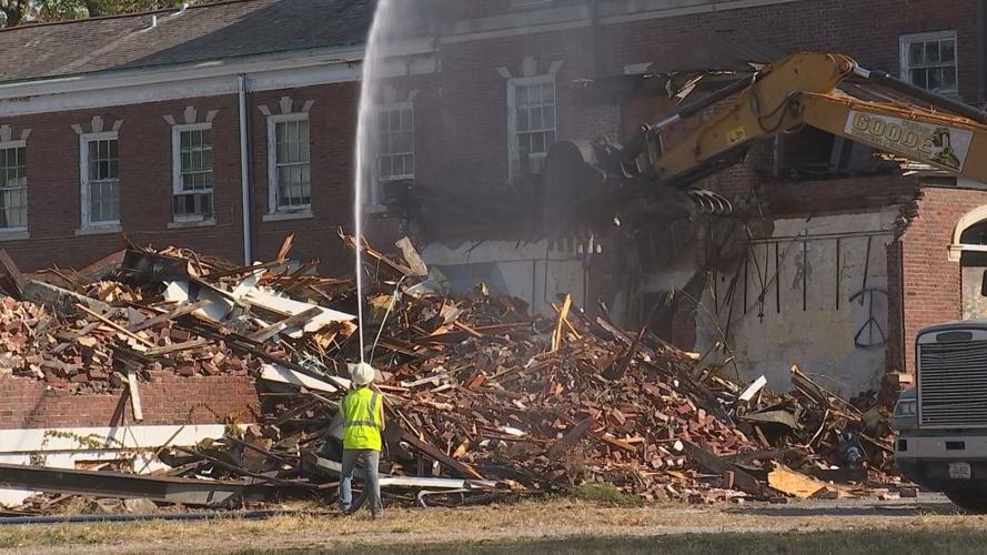 Paducah mayor says demolishing parts of Katterjohn building necessary