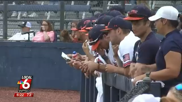 UT MARTIN BASEBALL KNOCKS OFF OVC-LEADING SOUTHEAST MISSOURI IN