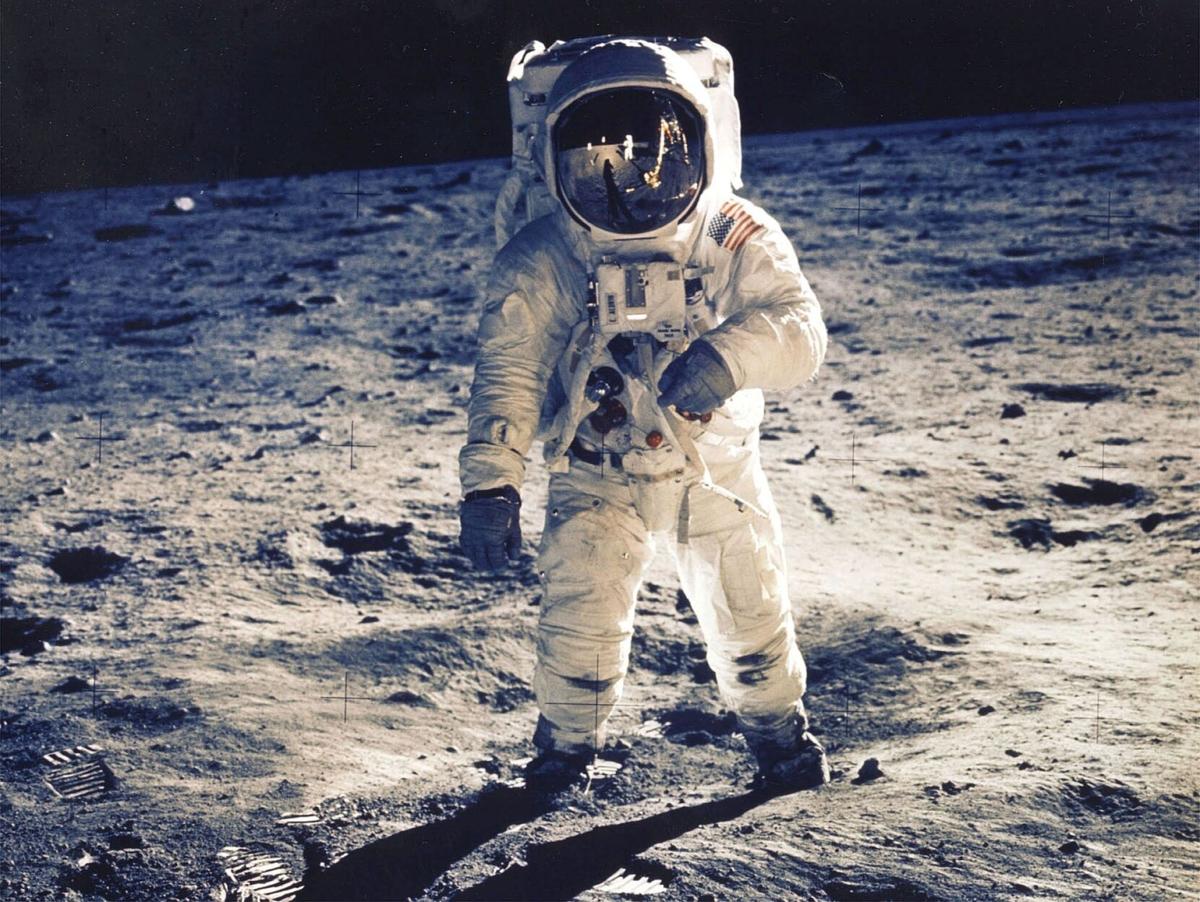real astronauts pictures