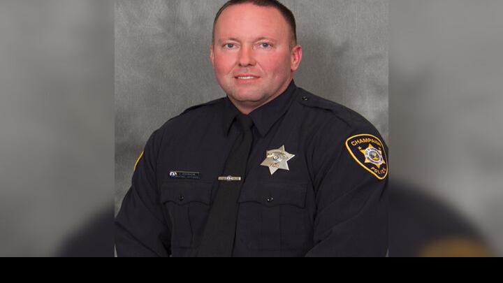 Slain officer's body escorted through central Illinois ...