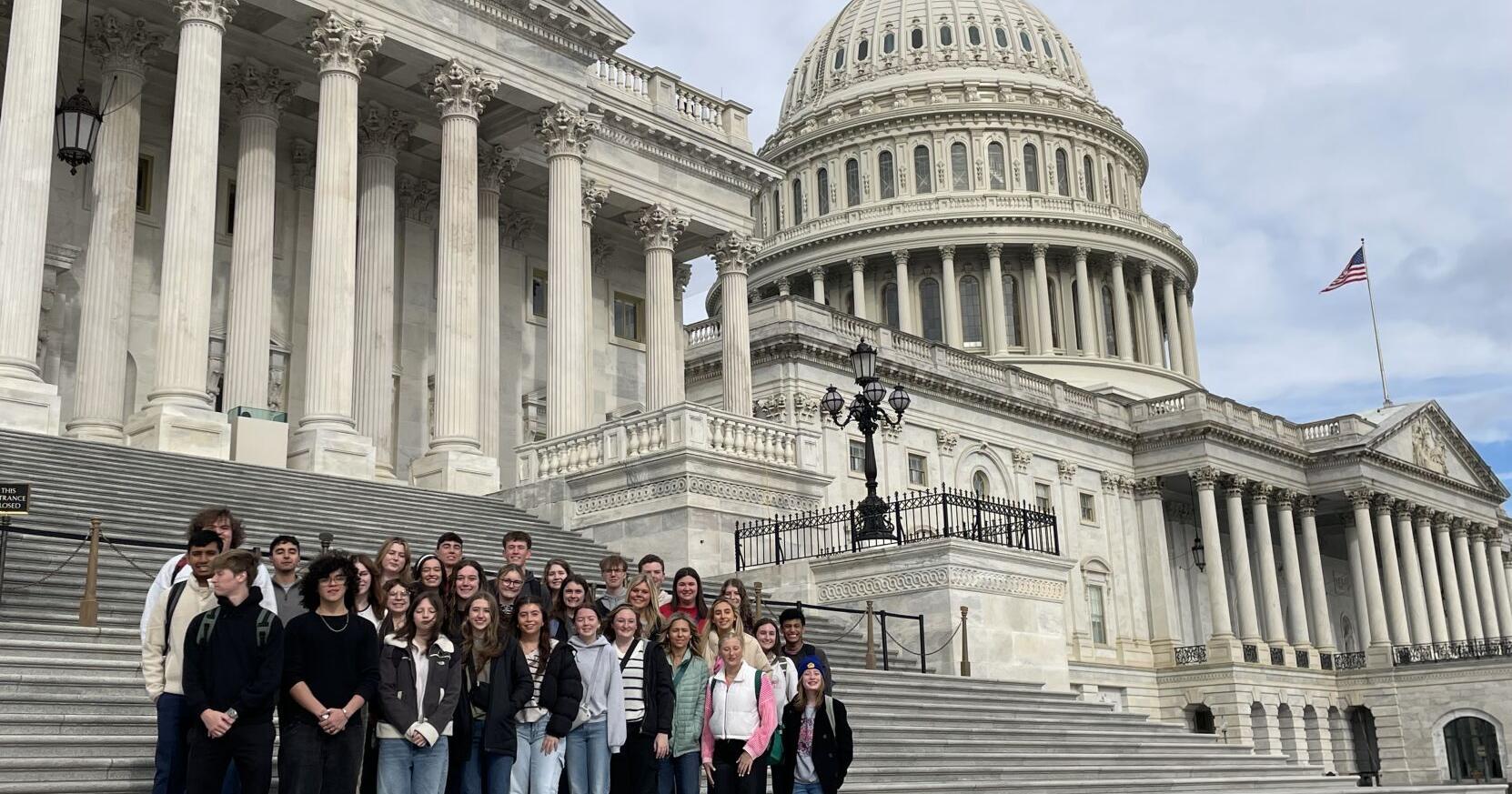 Leadership Tomorrow program gives students the opportunity to visit Washington D.C. - Vimarsana News