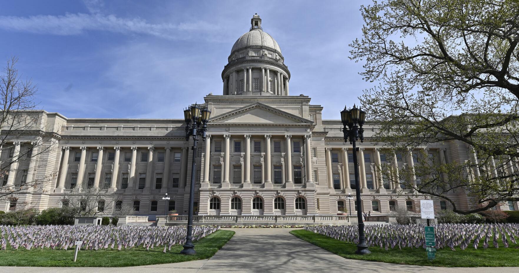 AP Decision Notes: What to expect in Kentucky's primaries - Vimarsana News