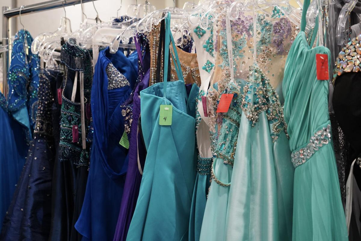 Building confidence, sharing joy  over 100 local teens shop prom dresses  at no cost | <span class="tnt-section-tag no-link">Newsletter  Stories</span> | WPSD Local 6