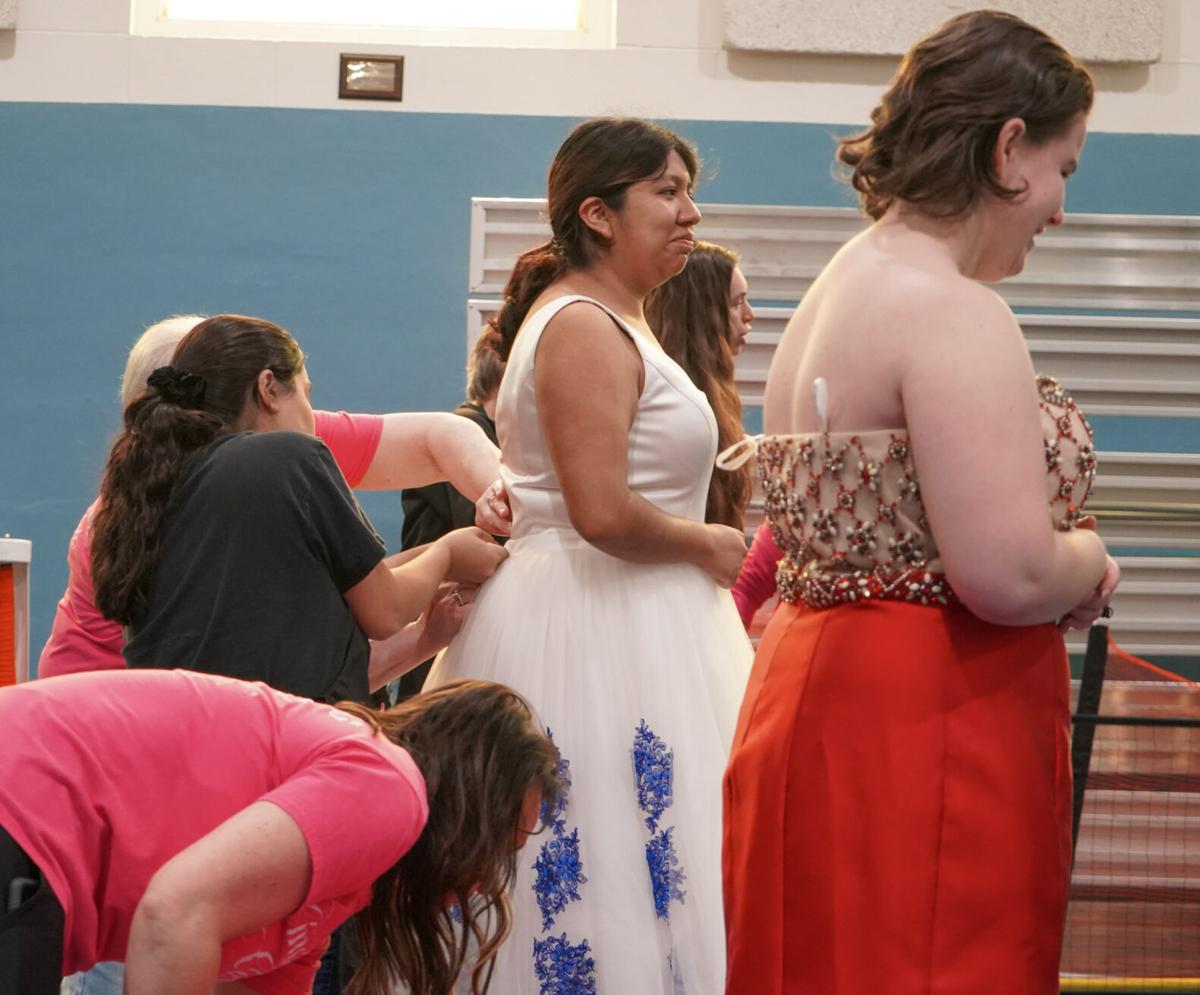 Building confidence, sharing joy  over 100 local teens shop prom dresses  at no cost | <span class="tnt-section-tag no-link">Newsletter  Stories</span> | WPSD Local 6