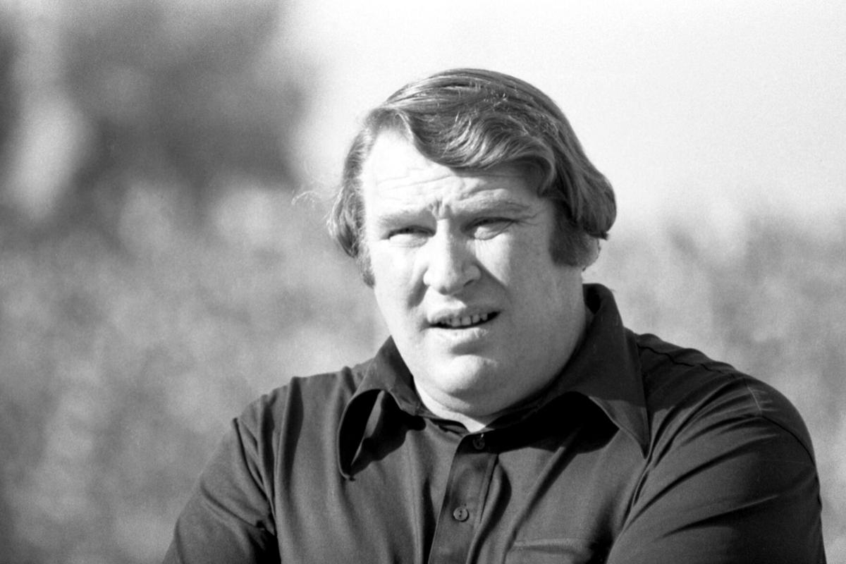 Hall of Fame coach, NFL media icon John Madden dies, Sports