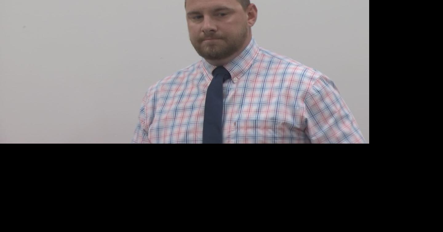 Former McCracken County Jailer arraigned in court on official