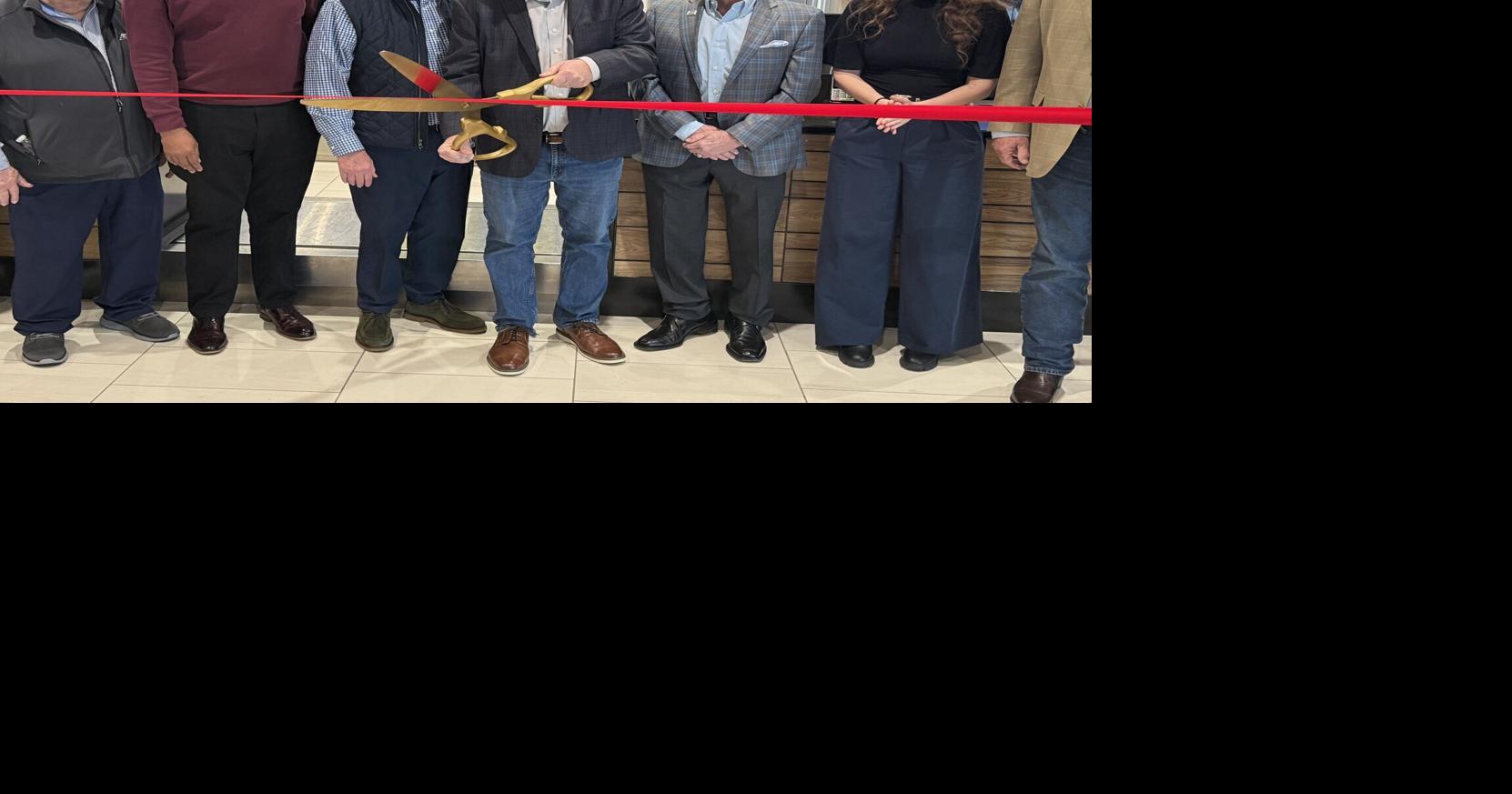 'Today is the start of a new beginning': Barkley Airport celebrates ribbon-cutting for new service