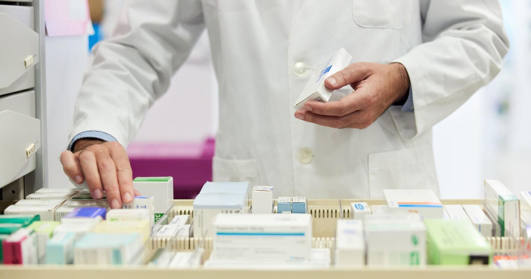 Why Walgreens pharmacy workers are walking off the job - Vimarsana News