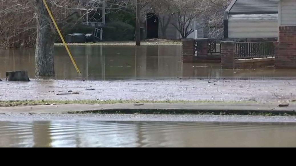 Obion River rises, flooding small town of Rives, Tennessee News
