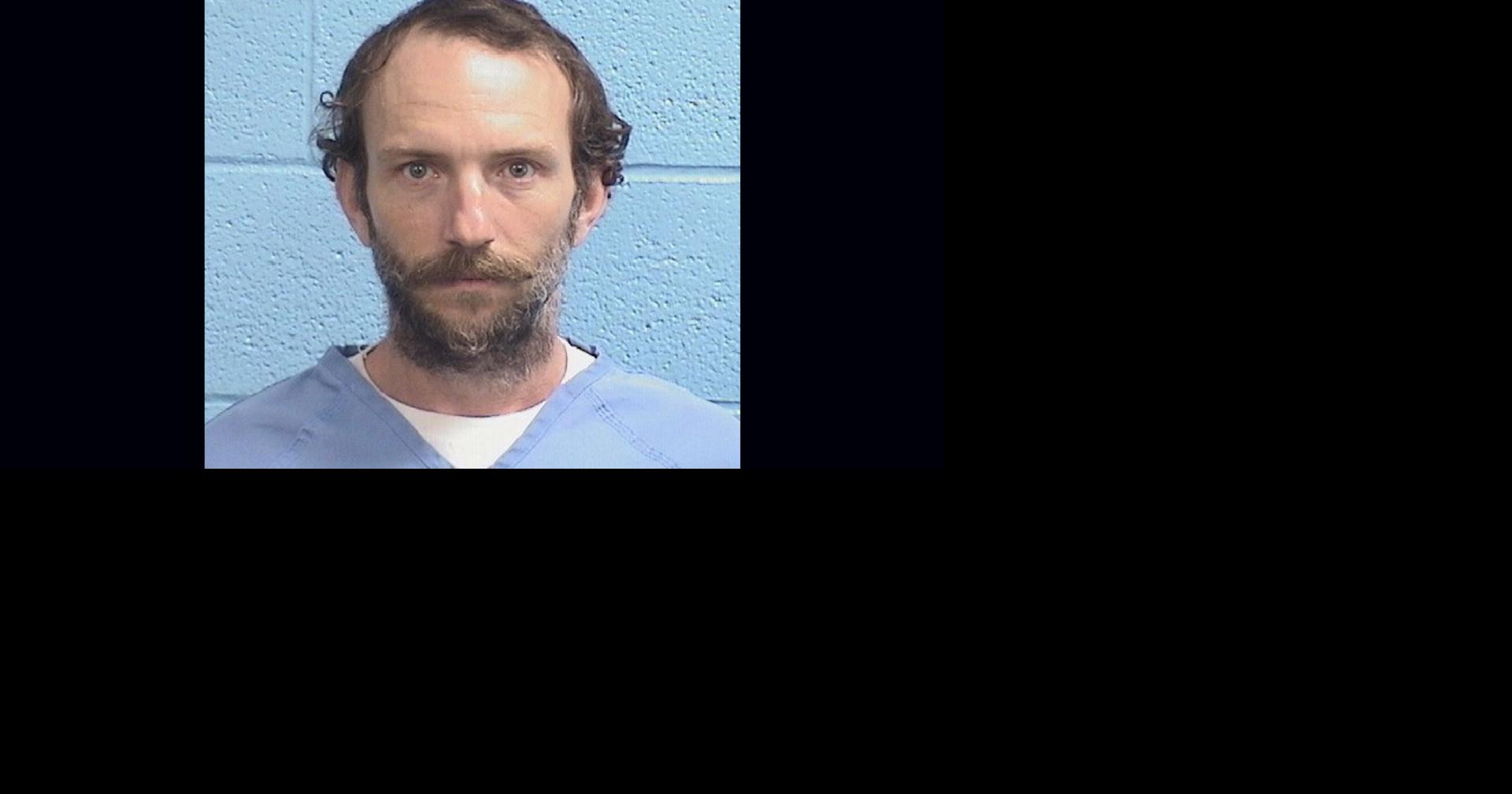 Read MoreCarbondale man sentenced to 10 years in prison for attempted burglary, possession of weapons