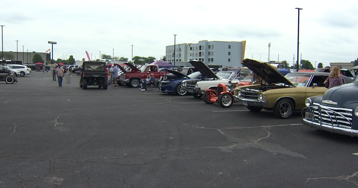 Read More'Take Me Out to the Car Show' raises money for Southern Illinois nonprofits