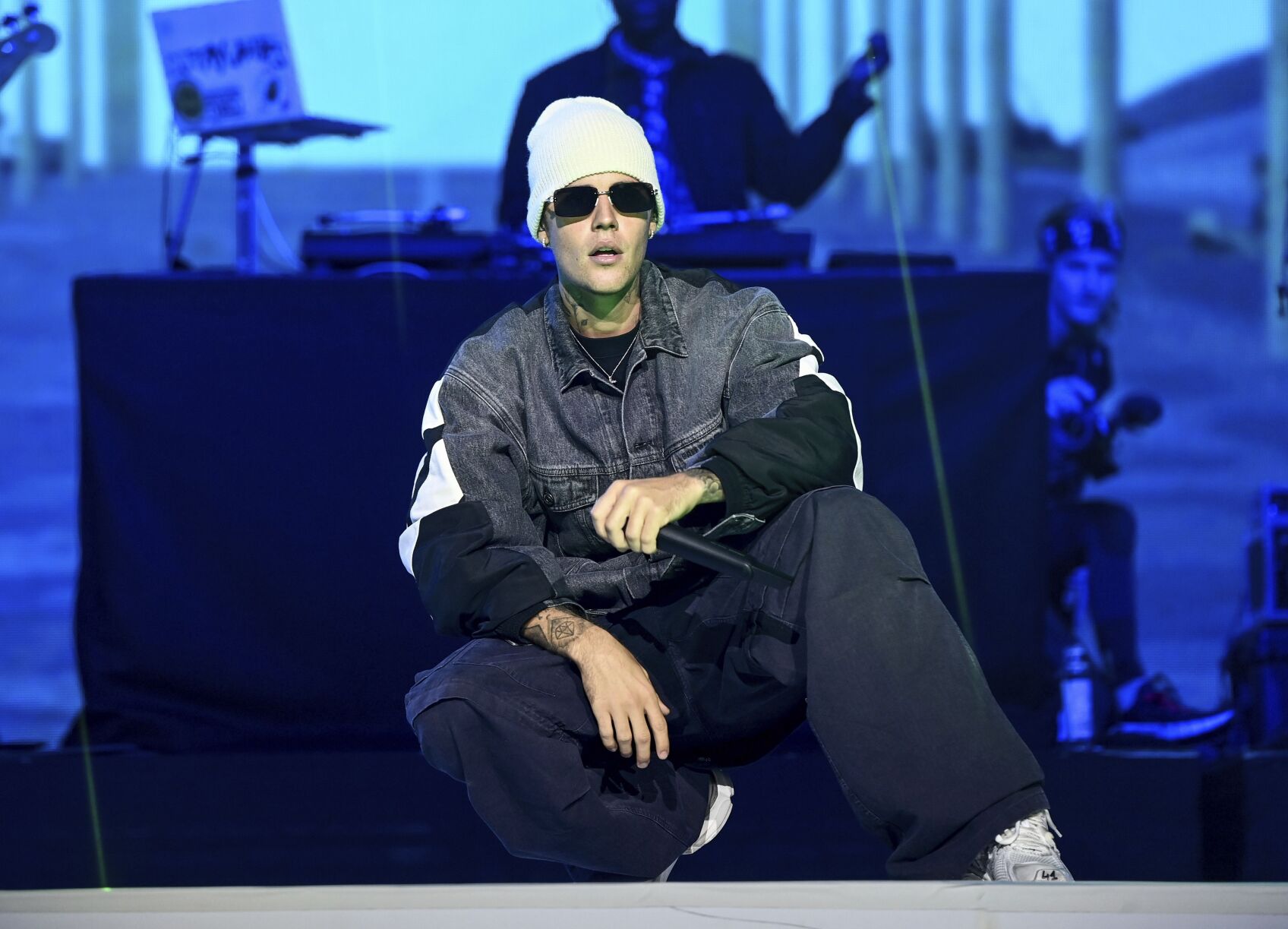 Justin Bieber drops surprise new album, ‘SWAG’ | News | WPSD Local 6